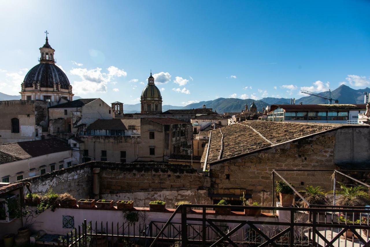 Appartamento Palazzo Pace Al Cassaro Palermo Exterior foto