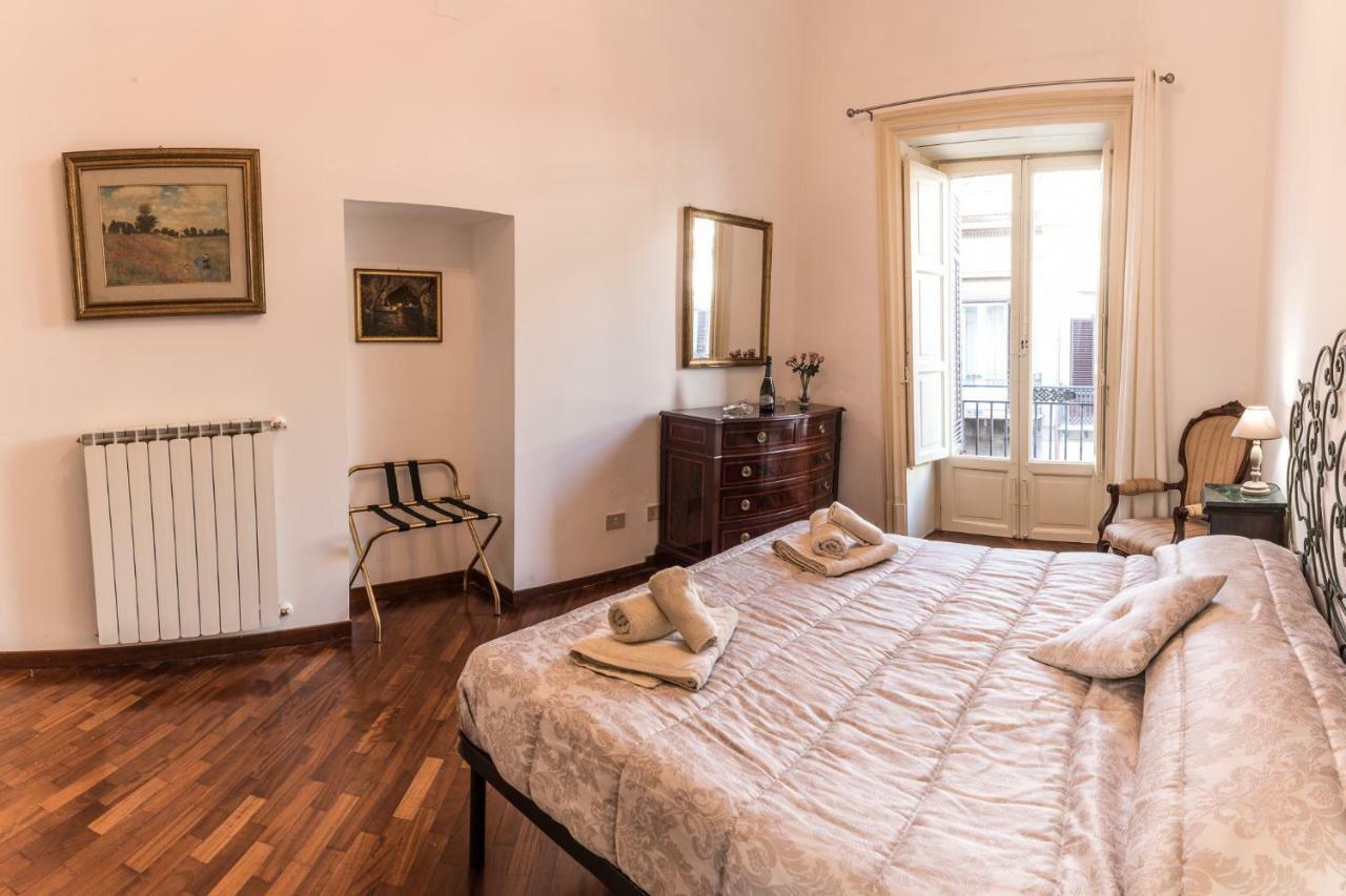 Appartamento Palazzo Pace Al Cassaro Palermo Exterior foto