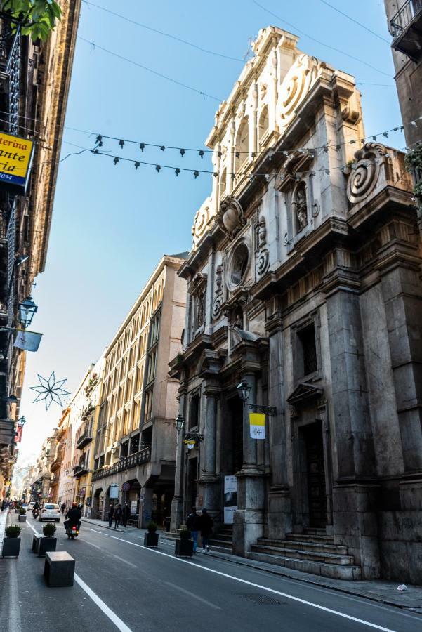 Appartamento Palazzo Pace Al Cassaro Palermo Exterior foto